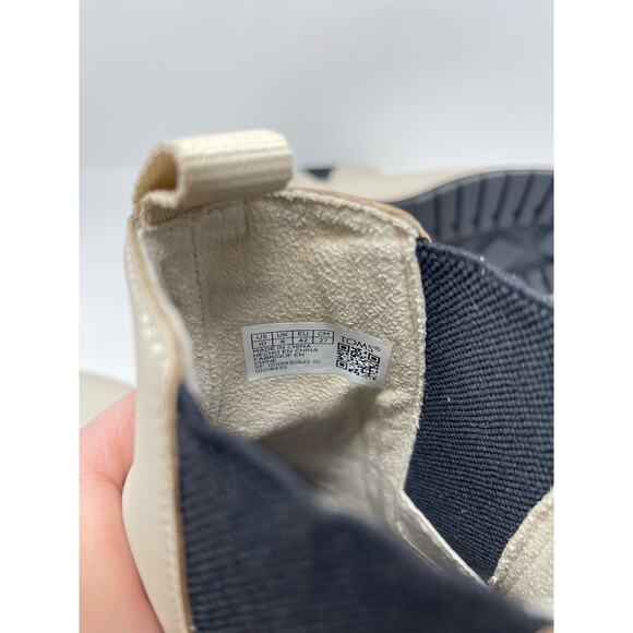 Toms Dakota Slip On Boot Womens 10 Beige Leather Chunky Water Resistant - Picture 9 of 11